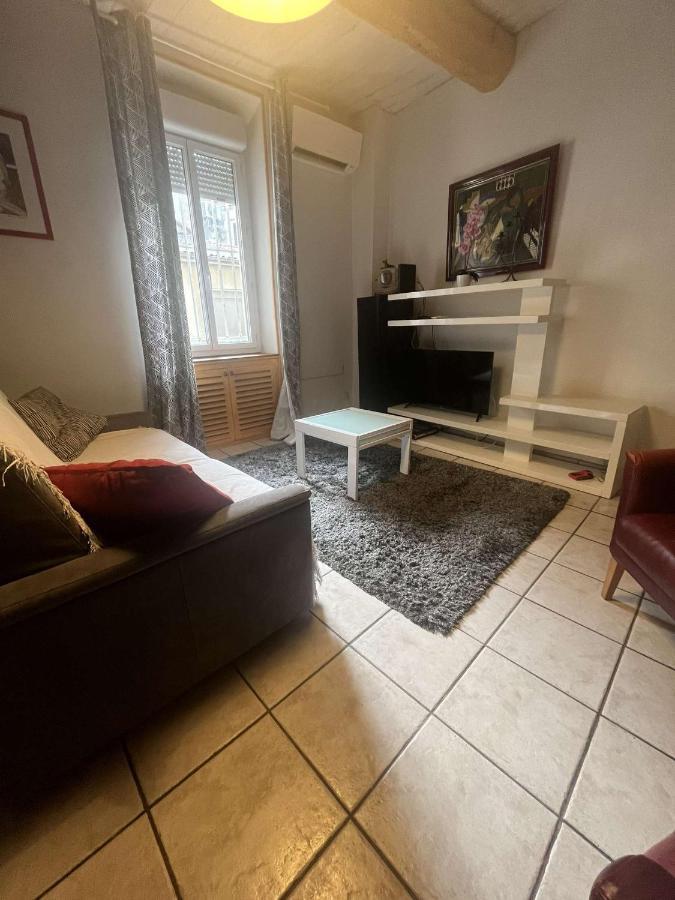 L'Atypique Coeur De Ville - Clim Et Parking Nîmes Exteriér fotografie